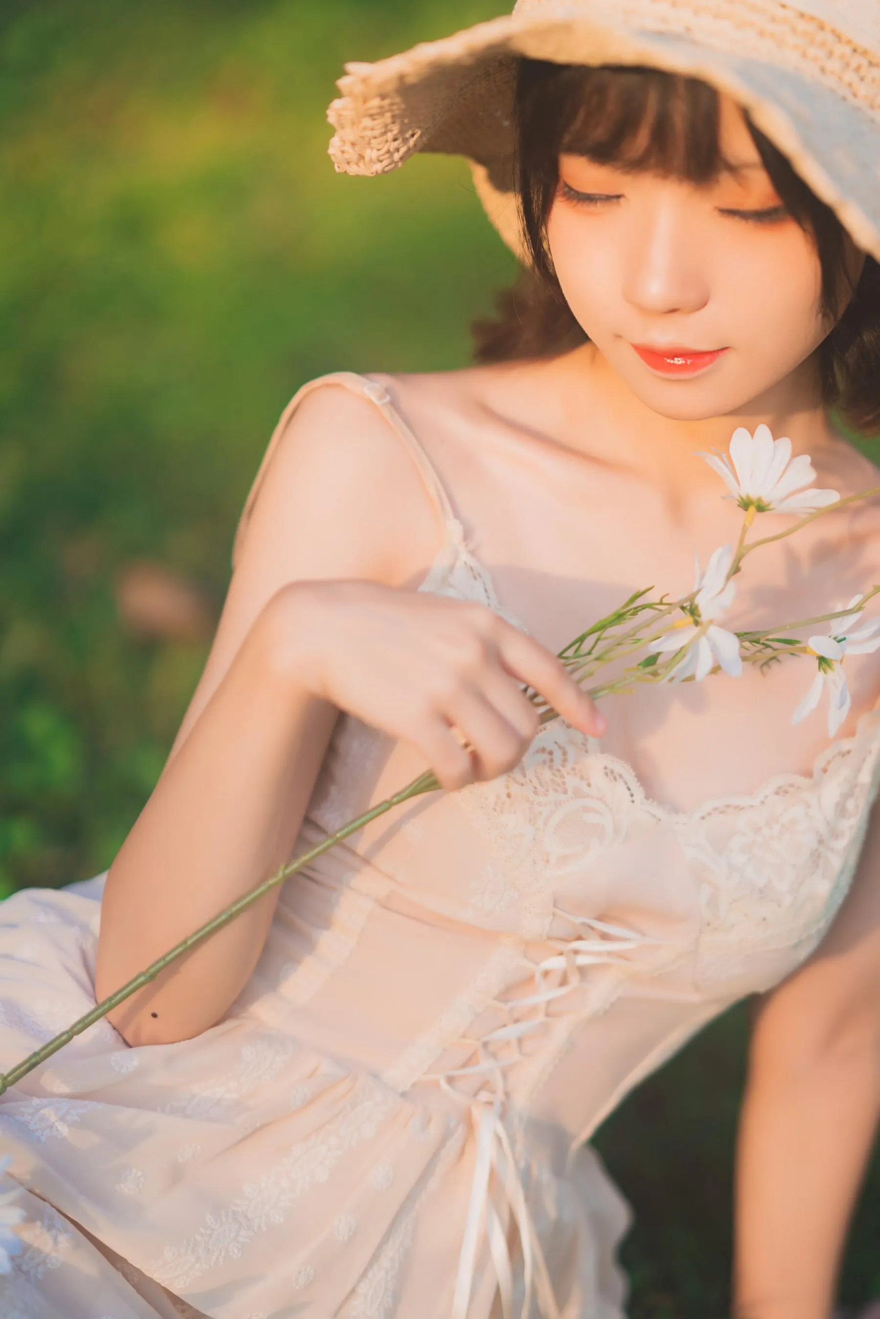 [艺图语] 2022.06.09 贩卖黄昏 花柒Hana [26P]插图3